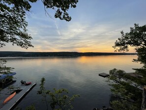 Can't get enough of the amazing sunsets on Keuka!