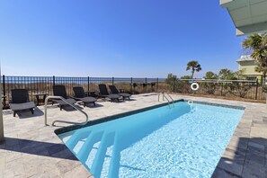 Private, gulf front pool
