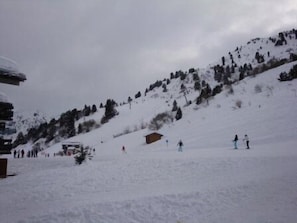 Snow and ski sports