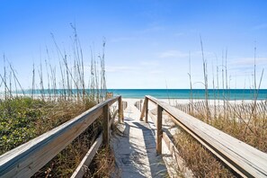 Strand