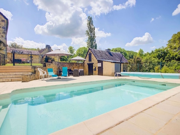 Holiday Home Swimming Pool