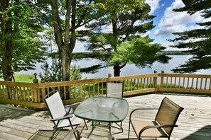 Deck goes along the entire lakeside of home.