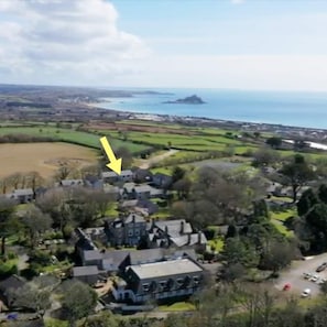 Drone footage showing the property and how close it is to St Michaels mount!