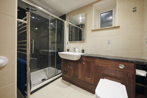 ground floor shower room