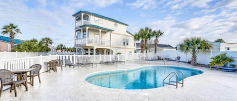 Panama City Beach Vacation Rental | Studio | 1BA | Step-Free Access