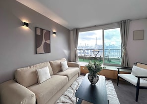 Spacious and bright living room