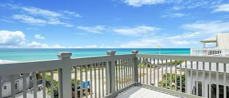 Churchill Dunes Balcony views