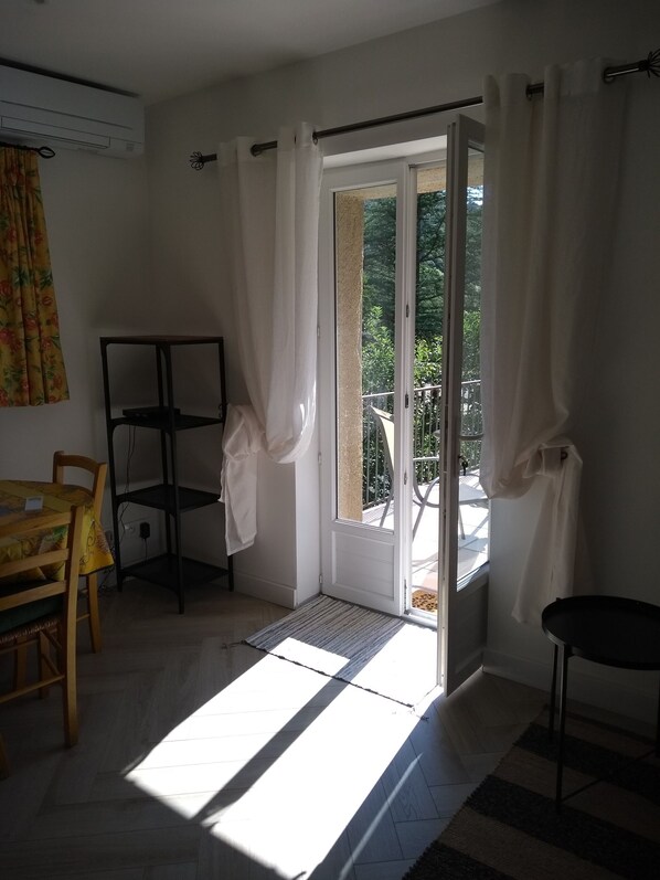Access to sunny terrace from Living Room