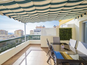 Terrasse avec vue sur la mer | Cubo's Holiday Homes