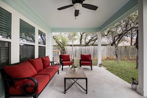 Back patio with plenty of seating