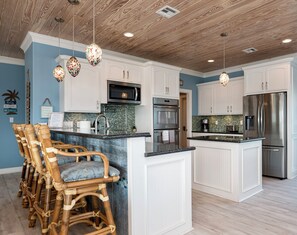 Roomy kitchen! 