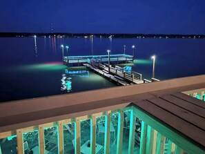 The fishing pier at JR's is available for guest use! Night view. 