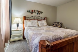 Guest Bedroom offers Queen size-bed.