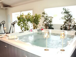 Jacuzzi