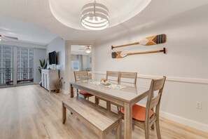 Dining room with beautiful seating area