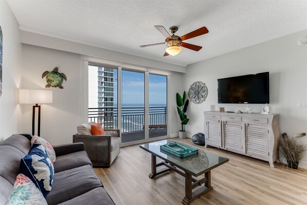 Comfortable living room with an amazing panoramic view balcony