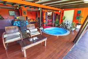 Vue sur piscine