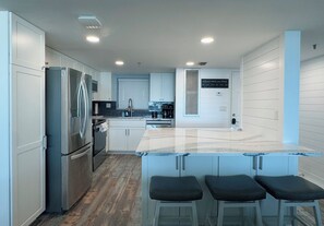 Beautifully Remodeled Kitchen