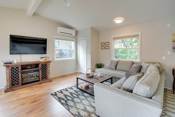 Port Angeles Vacation Rental | 5BR | 3BA | 2,096 Sq Ft | 2 Steps Required
