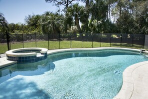 Koi Cottage | Private Pool & Spa - Koi Cottage | Private Pool & Spa