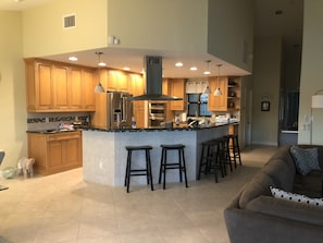 Private kitchen