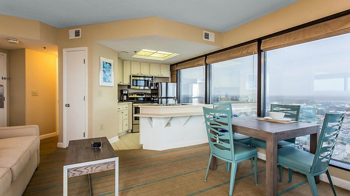 Bluegreen SeaGlass Tower, 1 Bedroom Standard Condo, Free WiFi and Parking