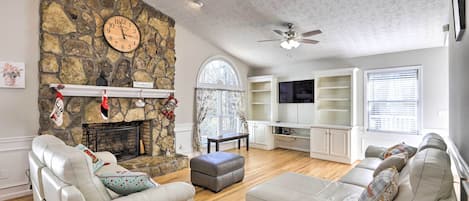 Suwanee Vacation Rental | 3BR | 2BA | Step-Free Entry | 2,800 Sq Ft