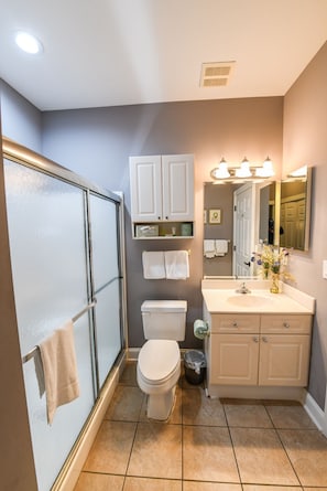 hallway bathroom and laundry