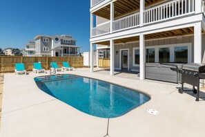 Private Pool Area with Gas Grill and Hot Tub