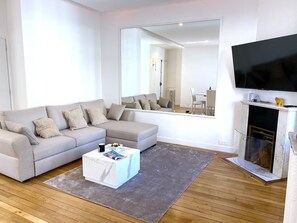 Living-room with large TV screen