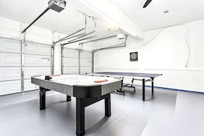 Spielezimmer