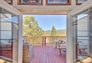 Ruidoso Vacation Rental | 2BR | 2.5BA | 1,200 Sq Ft | Steps Required For Access