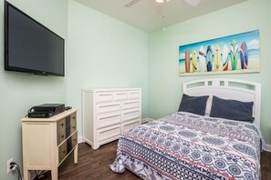 Sunset Island 10 Beach Side Drive First Level Bedroom