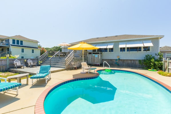 4601: Sandy Bluff | Pool Area