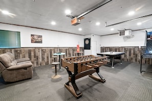 Spielezimmer