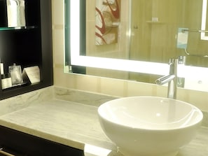 Bathroom with the essential toiletries provided!
