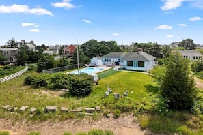 Beach path, fire pit, large lawn