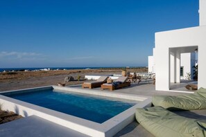 Private pool