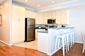 Additional Dining Area