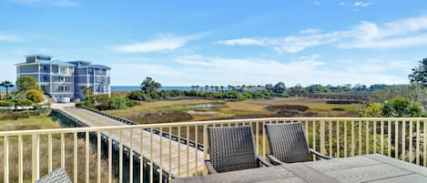 26 Bradley Circle | Balcony Views