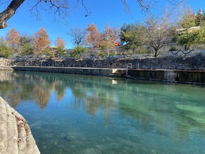 Comal River access