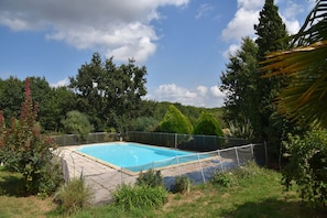 piscine 12×6 sécurisée  avec volet solaire 