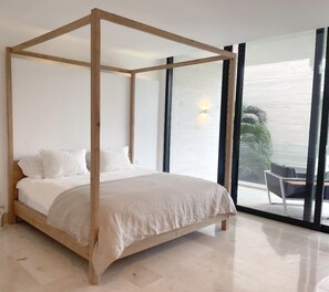 Principle Bedroom King Size 