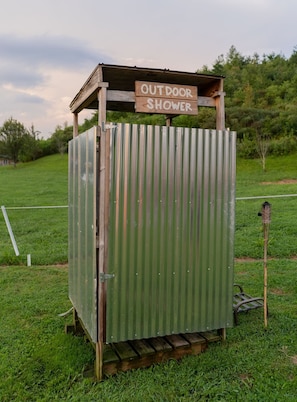 Enceinte de l’hébergement