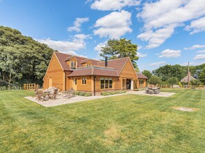 Exterior | Lovington Barn, Alresford