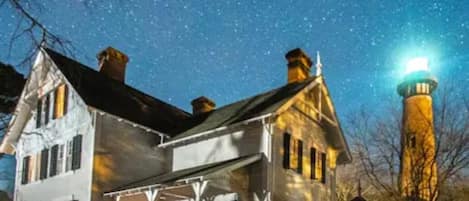 Currituck Beach Lighthouse and Keeper's Quarters