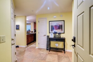 Entryway | Free WiFi | 2nd-Floor Unit | Single-Story Condo