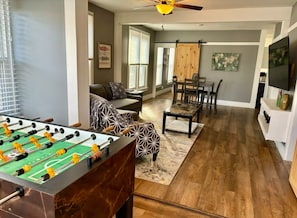 Spielezimmer
