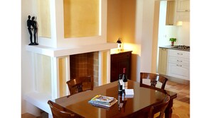 Villa Montefiore Country Resort - Le Marche - Appartamento Ginestra - Soggiorno