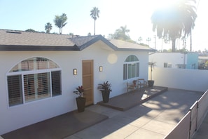 Tandem parking spaces available directly in front of house